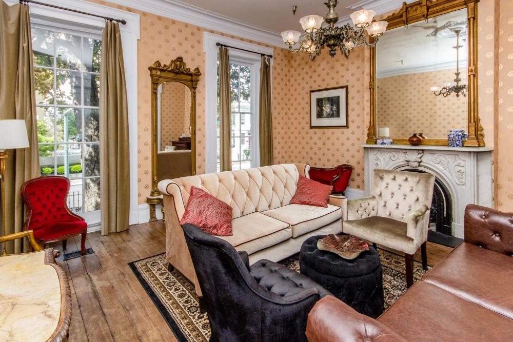 Suite interior
